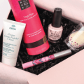 glossybox cosmetic kit