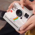 polaroid onestep instant camera