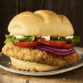 smashburger crispy chicken sandwich
